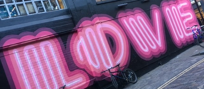 Graffiti og Street Art i London - Love
