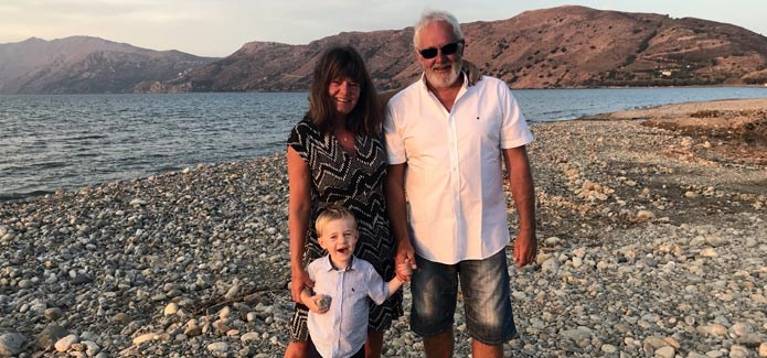 Familieferie til Kreta med bedsteforældre