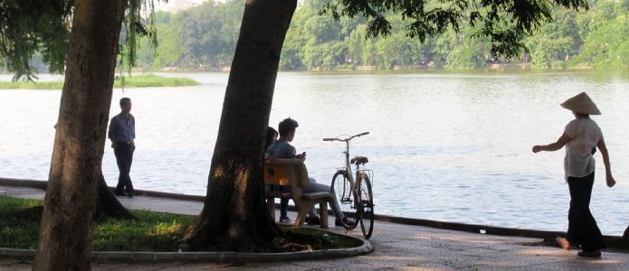 Hoan Kiem søen i Hanoi