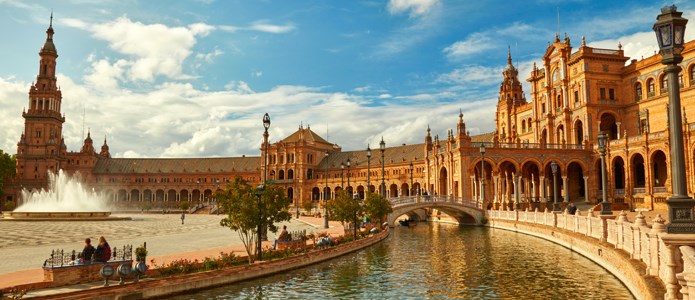 Billige direkte flybilletter til Sevilla