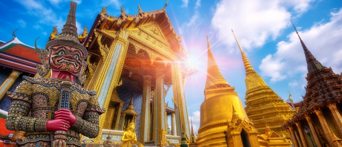 Besøg et tempel på din juleferie i Thailand