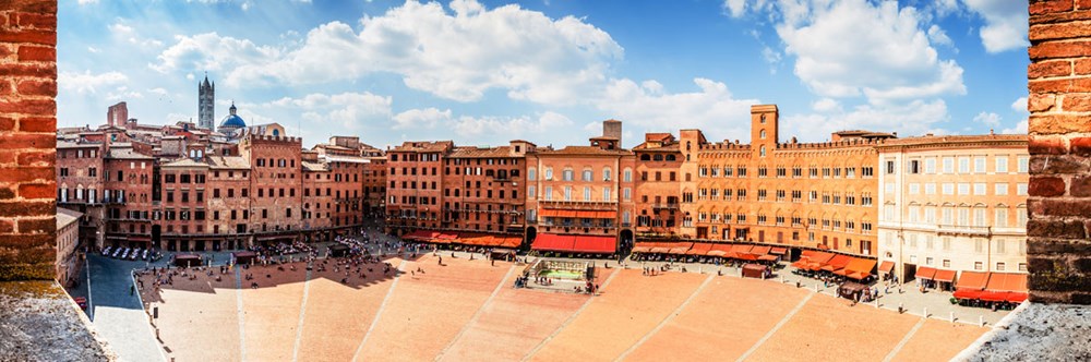 Rejser til Siena, se en af Italiens smukkeste pladser
