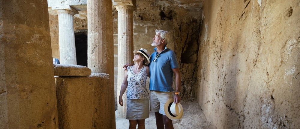 Par besøger Paphos kongegravene
