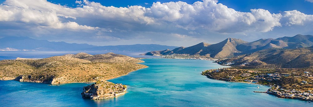 Elounda er en fiskerby, som strækker sig nu smukt over det nordøstlige Kreta.
