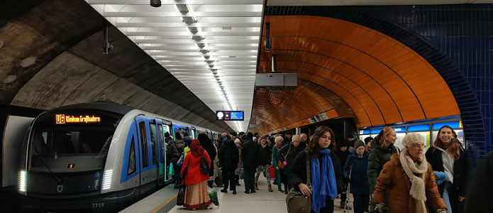 Metrostation ved Mariaplatz i München